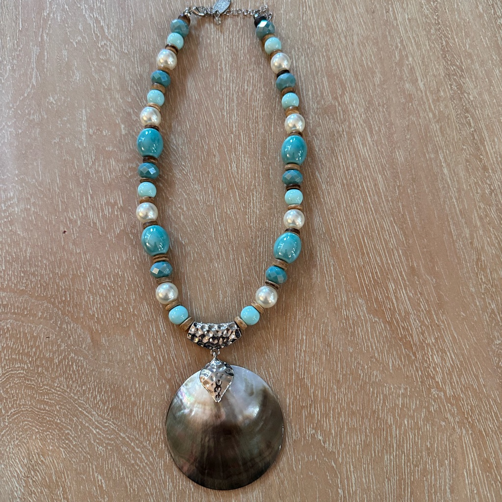 Jules Faux Turquoise And Shell Necklace